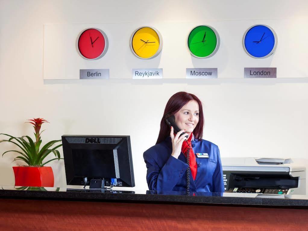 Doncaster International Hotel By Roomsbooked Kültér fotó